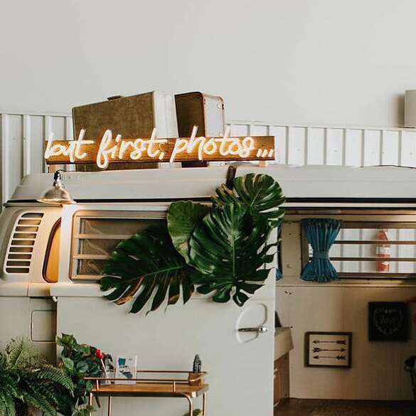 neon sign for photo booth