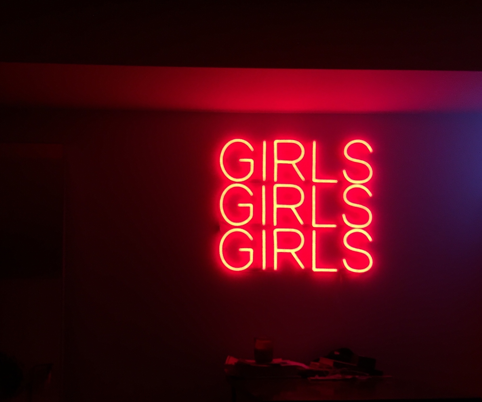 GIRLSGIRLSGIRLS neon sign