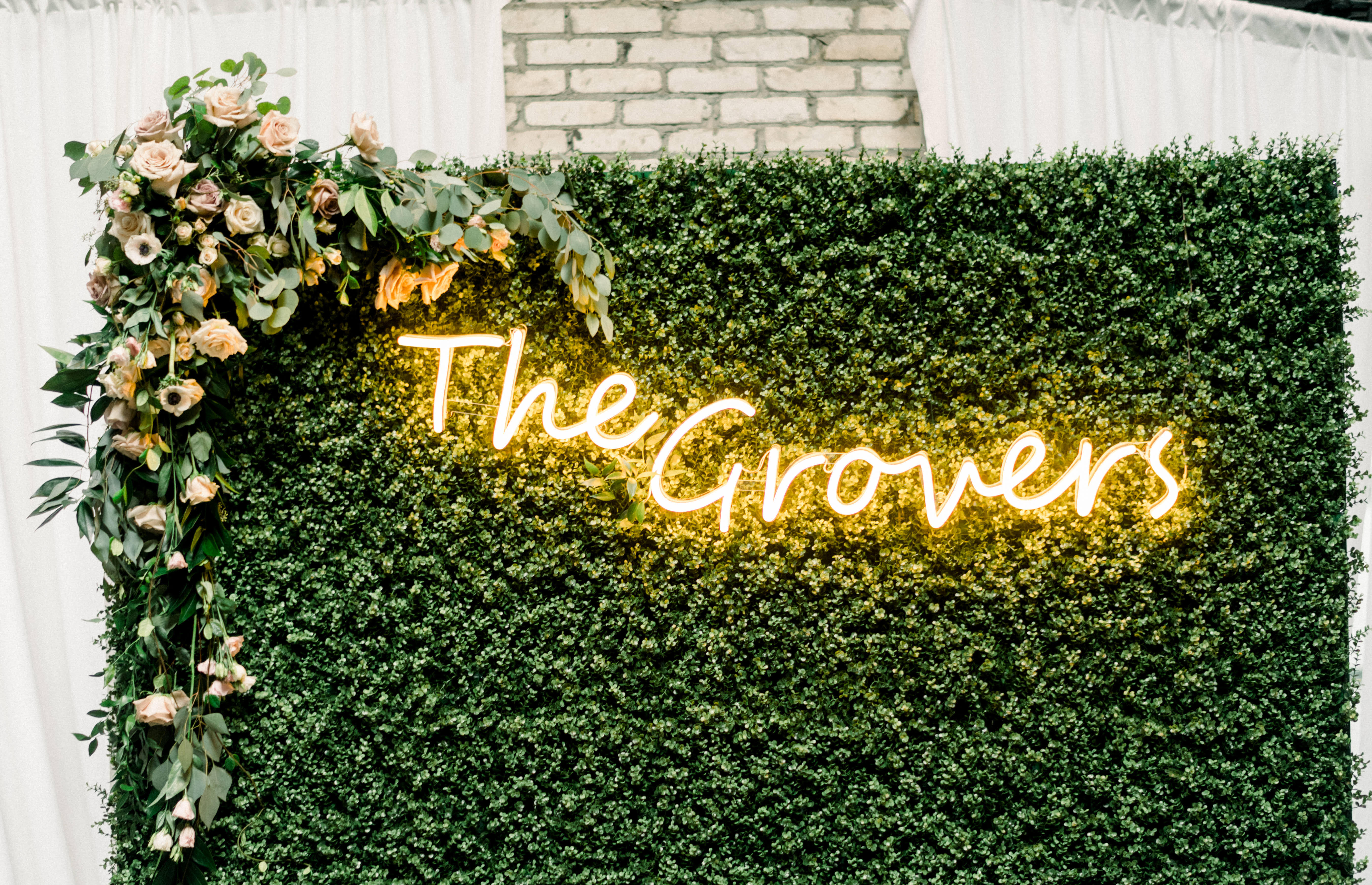 Best Handmade Neon Signs, Custom Neon Sign — Echo Neon Studio