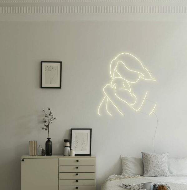 mother's hug neon light
