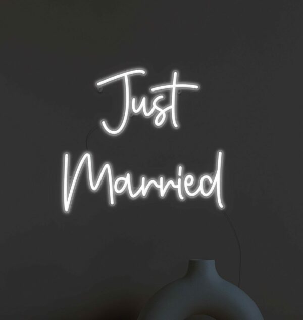 just married neon light