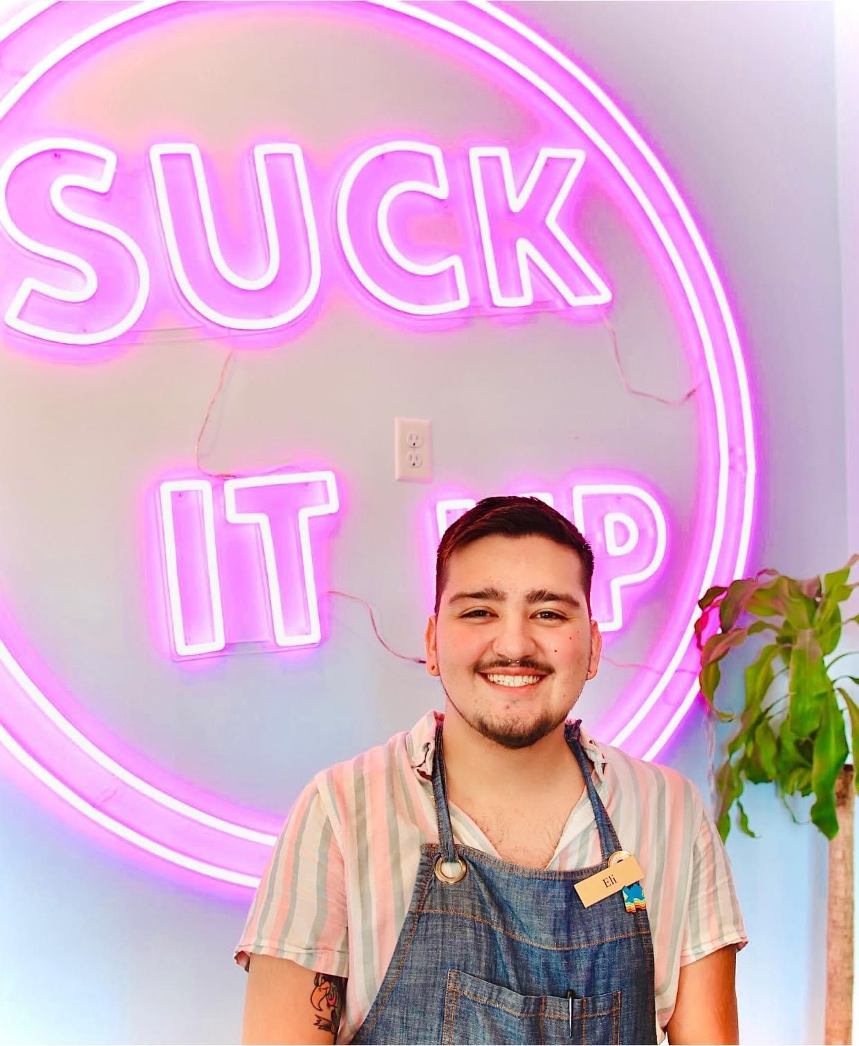 pink custom neon sign for shops