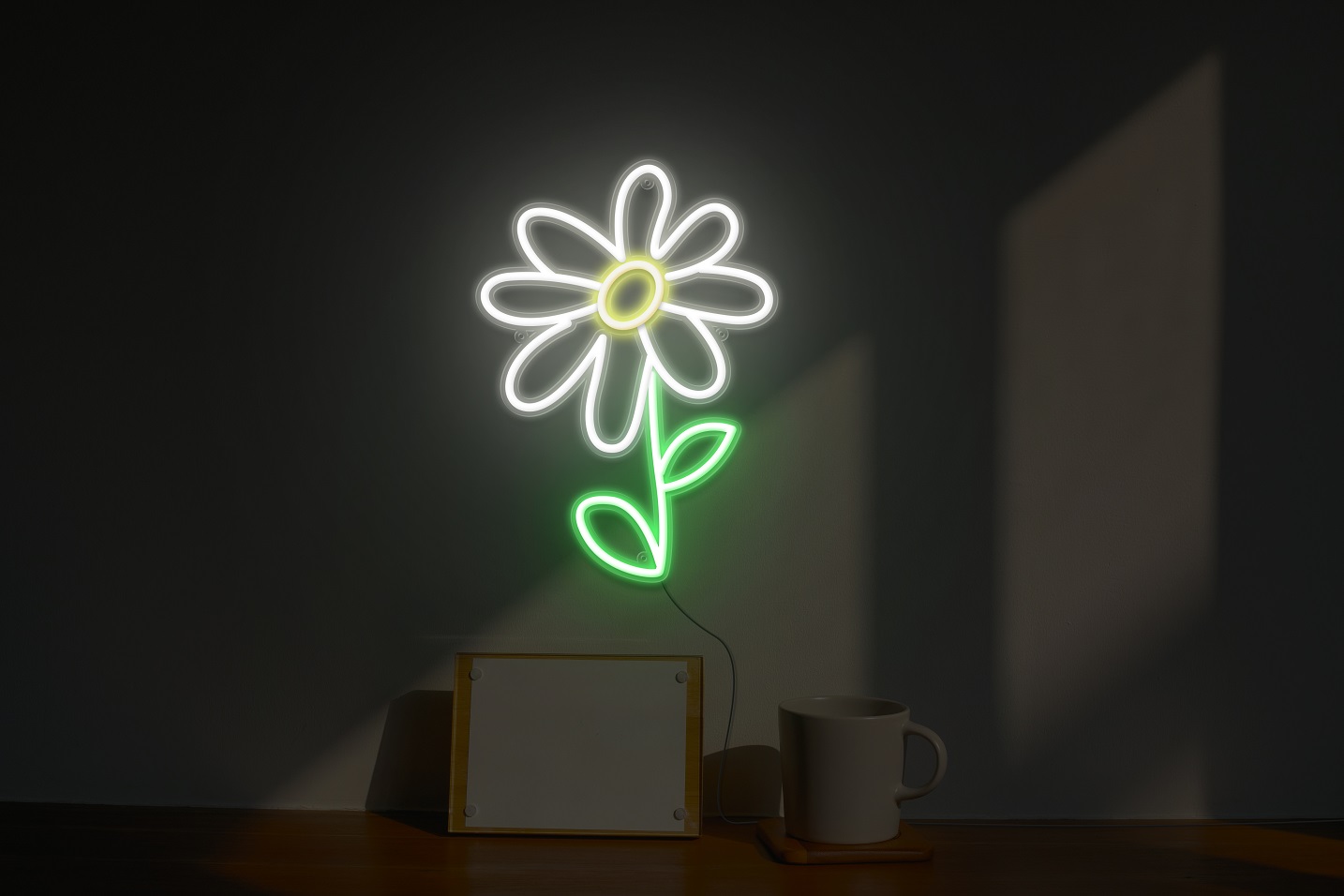 Daisy' Mini Glass Neon Sign