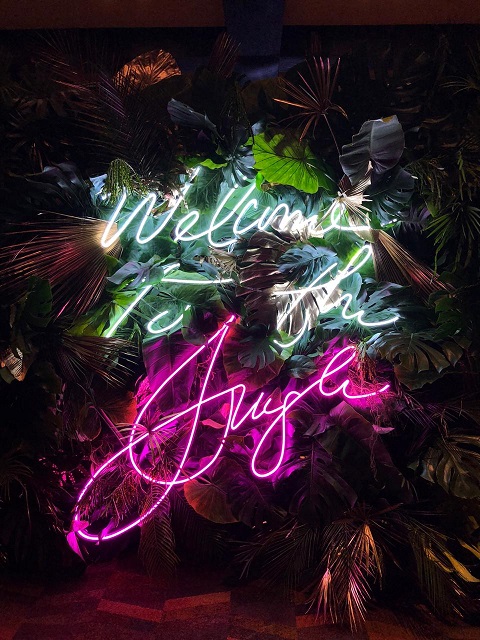 garden neon sign