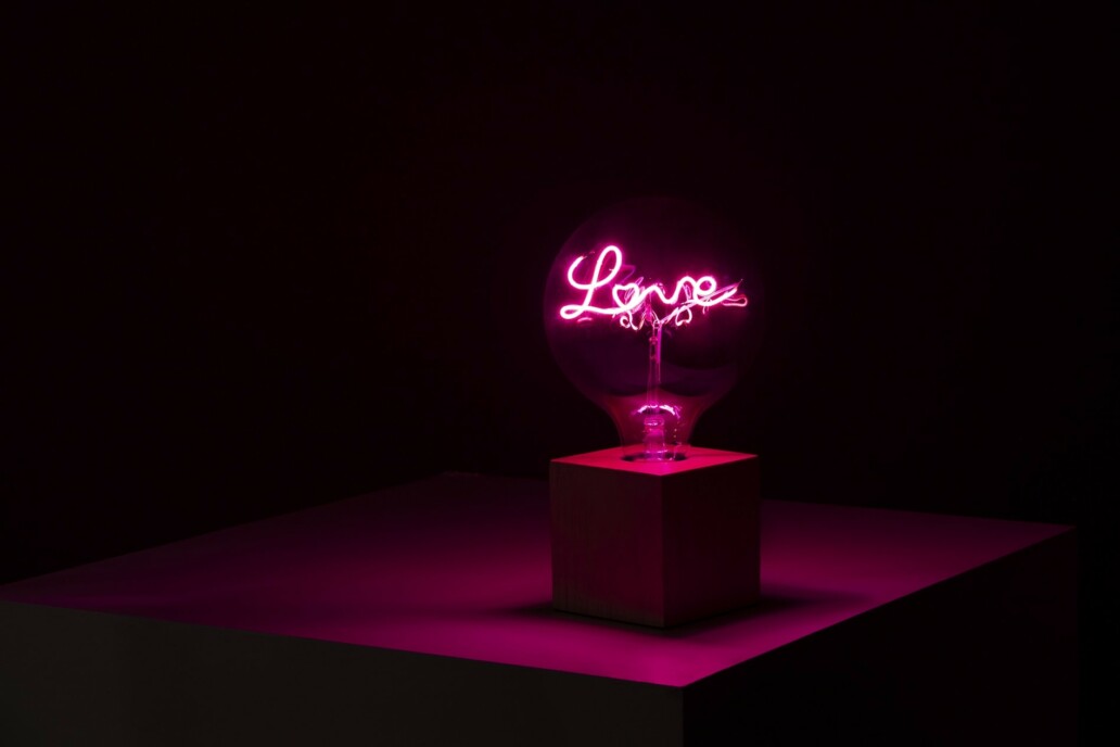 Pink Love Edison Bulb Lamp Echo Neon Studio pink-love-edison-bulb-lamp-echo-neon-studio