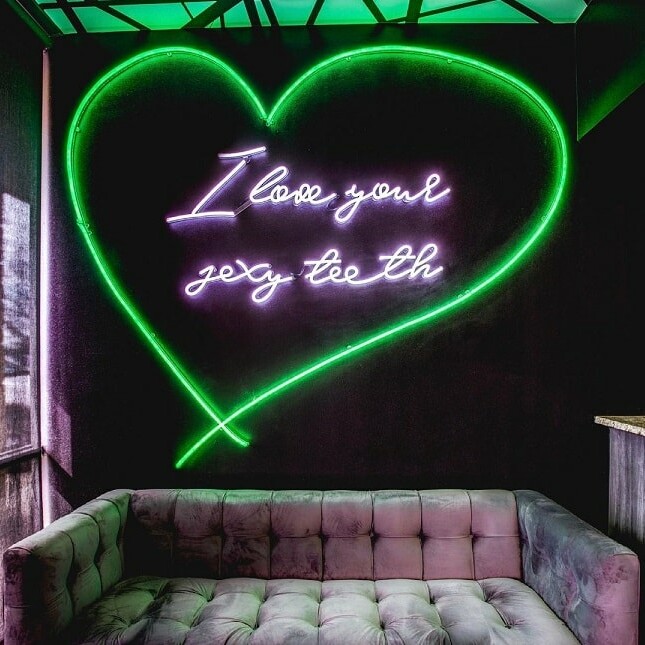 aesthetic green heart neon light