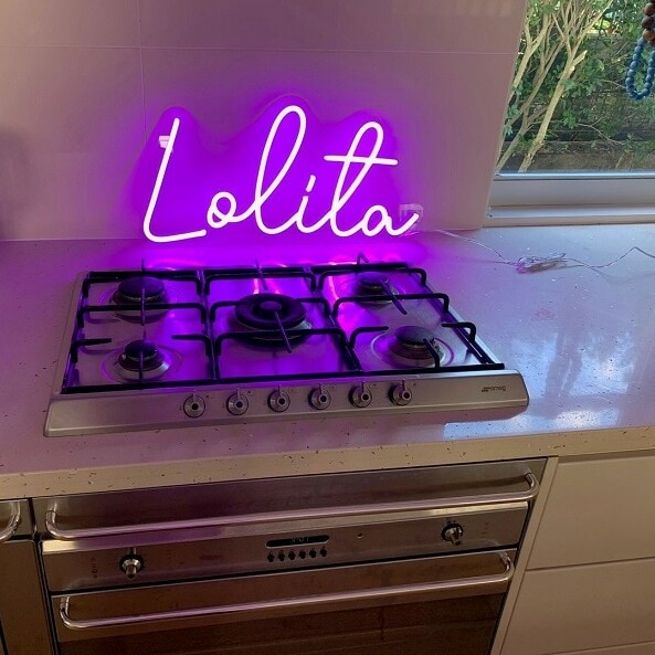 custom name purplr neon light