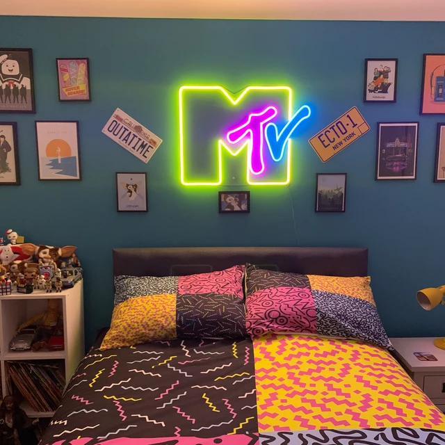 custom neon sign for bedroom