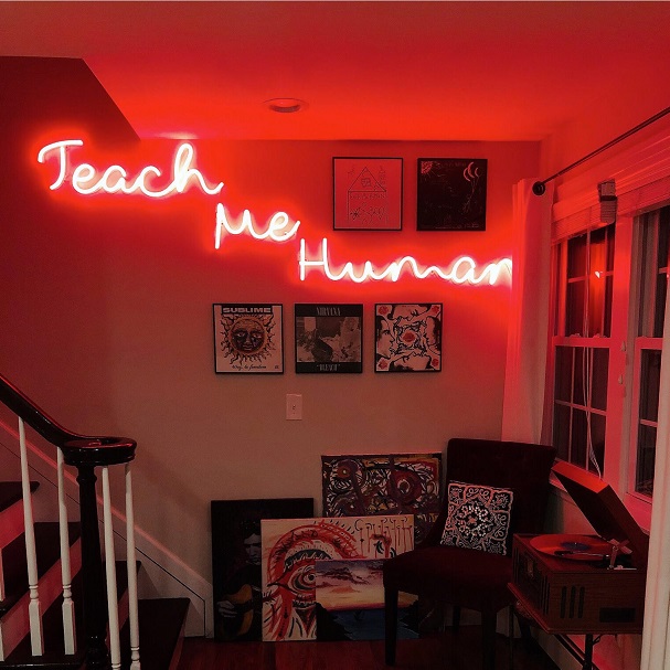 red custom neon sign