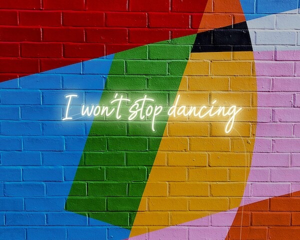 I Won't Stop Dancing Quote Neon Light-DAY-VERSION