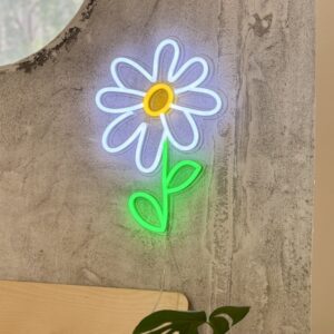 Daisy cute noen sing room decor