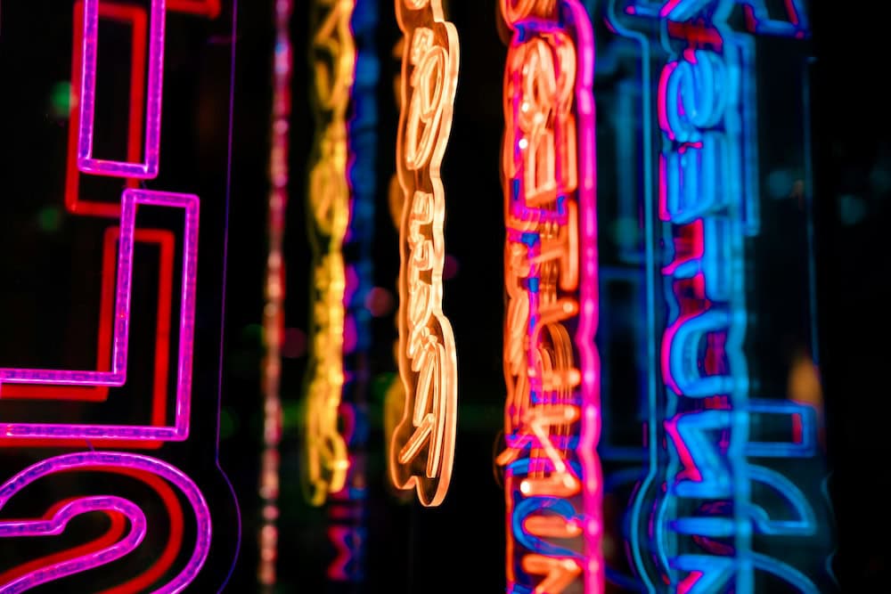 Custom Neon Sign Guide neon font colors