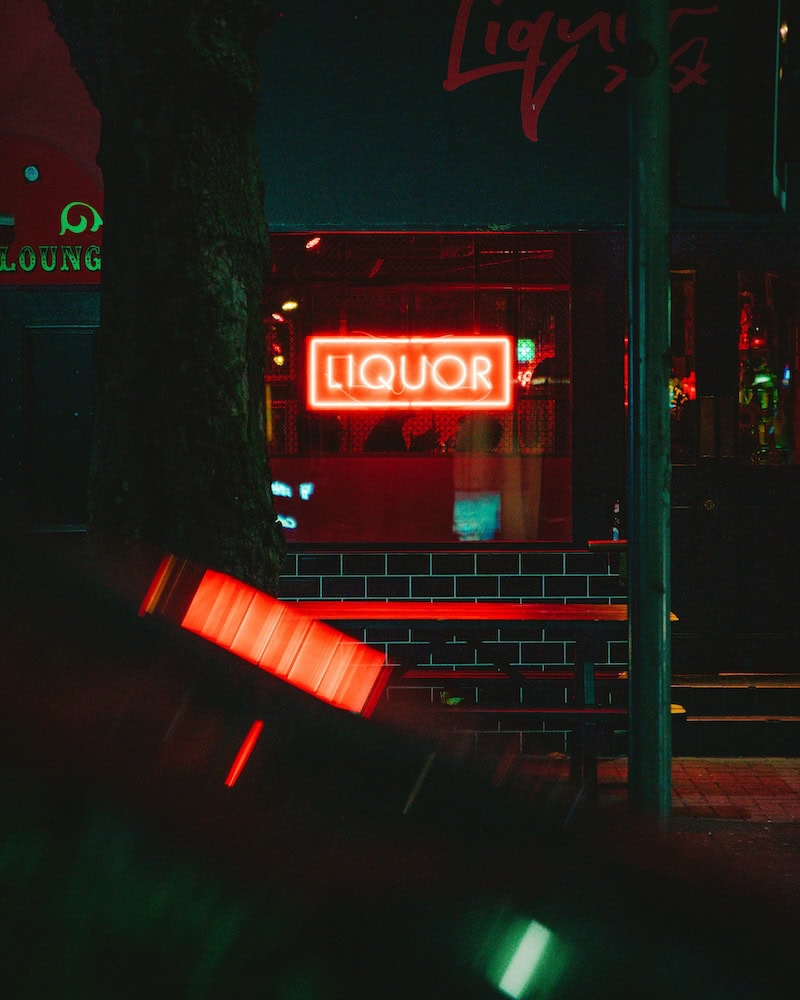liquor business custom neon sign
