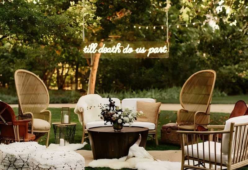 The romantic Till Death Do Us Part wedding neon sign