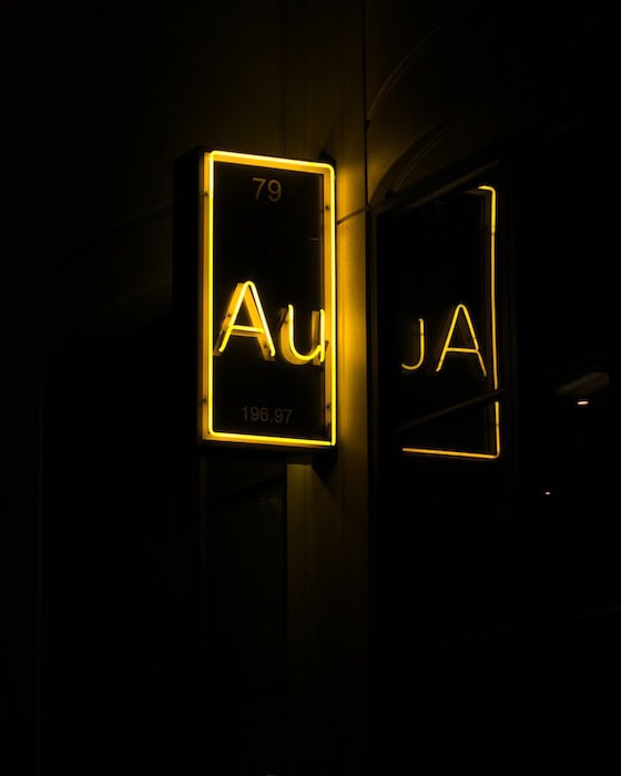 au custom glass noen sign
