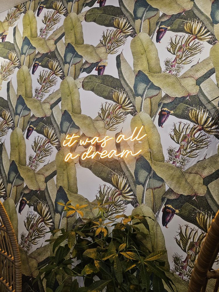 Craft&Common soft white led neon sign