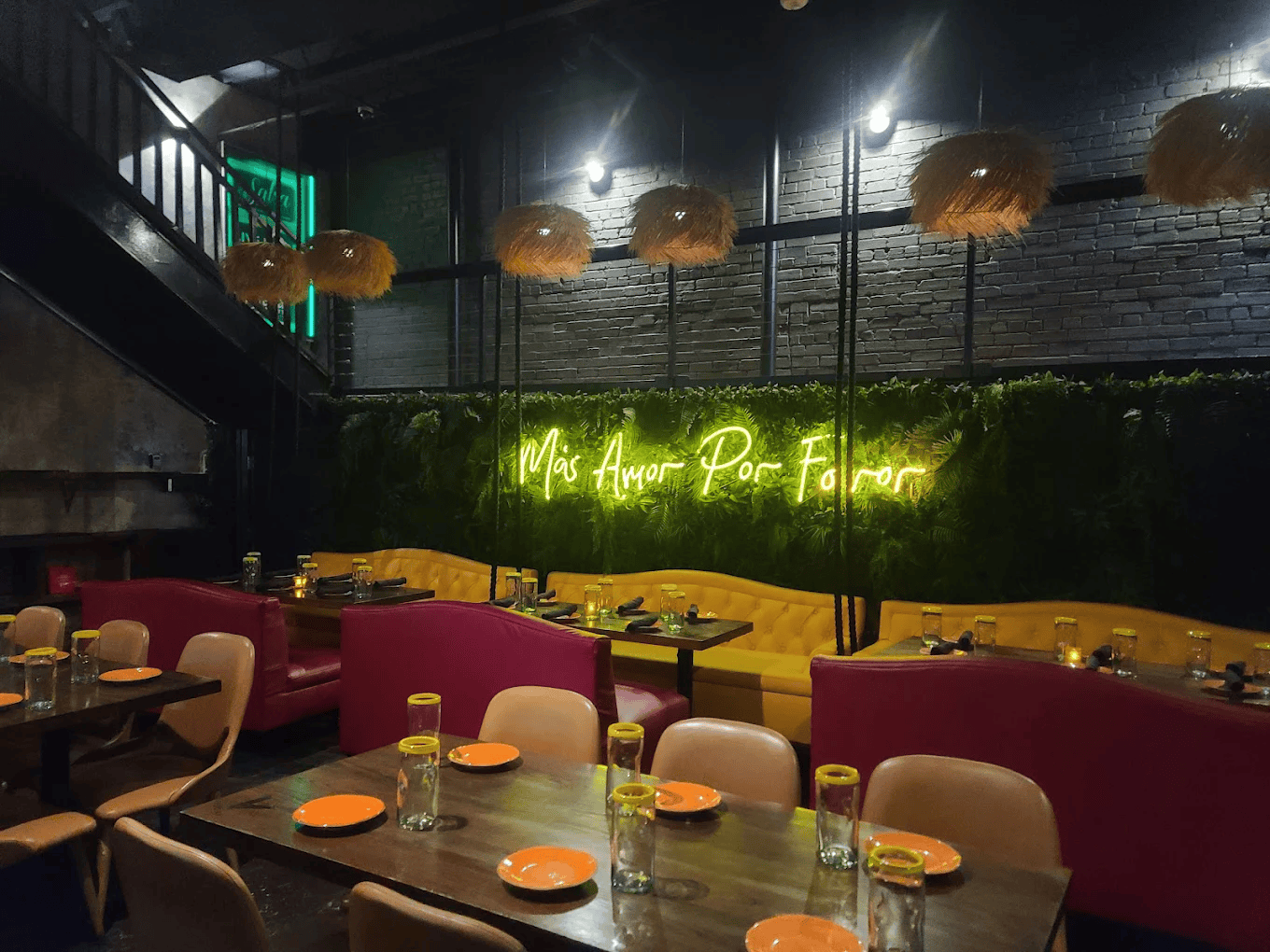 Vidorra Dallas dinning LED neon sign