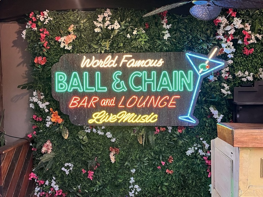 Ball & Chain business Neon signs in Miami