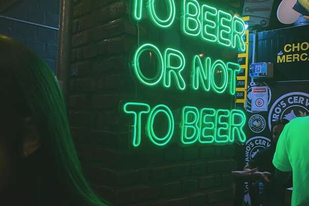 custom led neon sign for brewery and bar