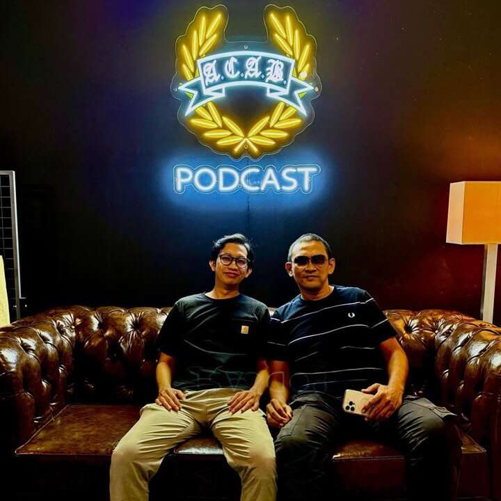 custom logo for podcast and talkshow