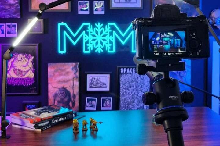 youtube video custom neon sign for channel logo
