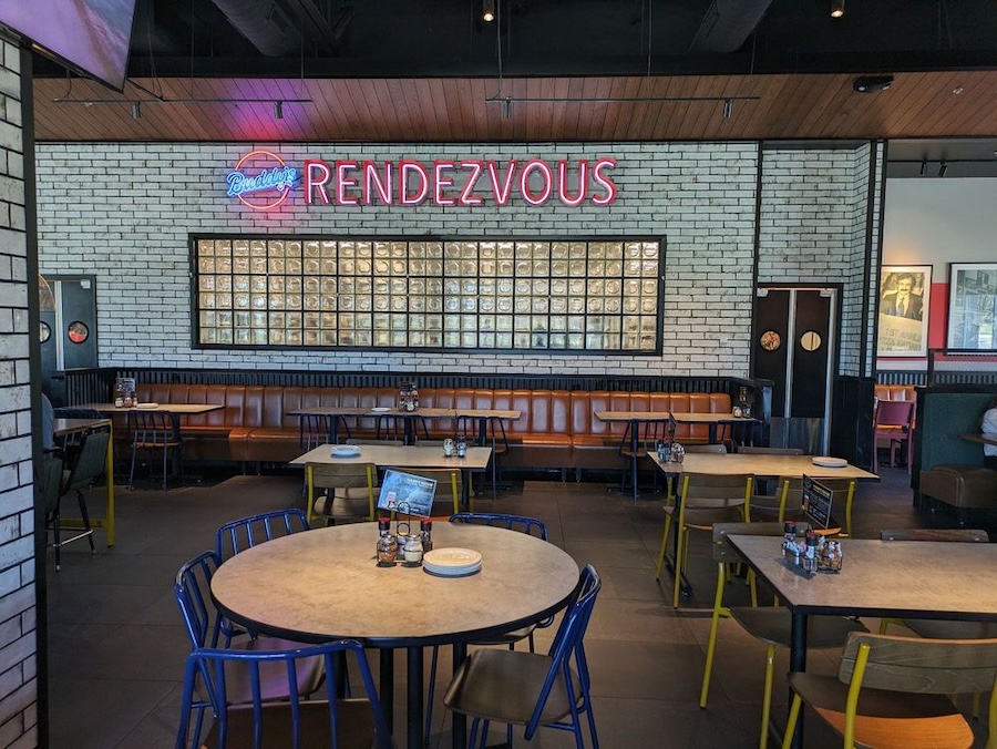 rendezvous restaurant neon sign in detroit