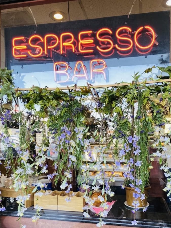 BiBi Bakery & Cafe expresso bar neon sign