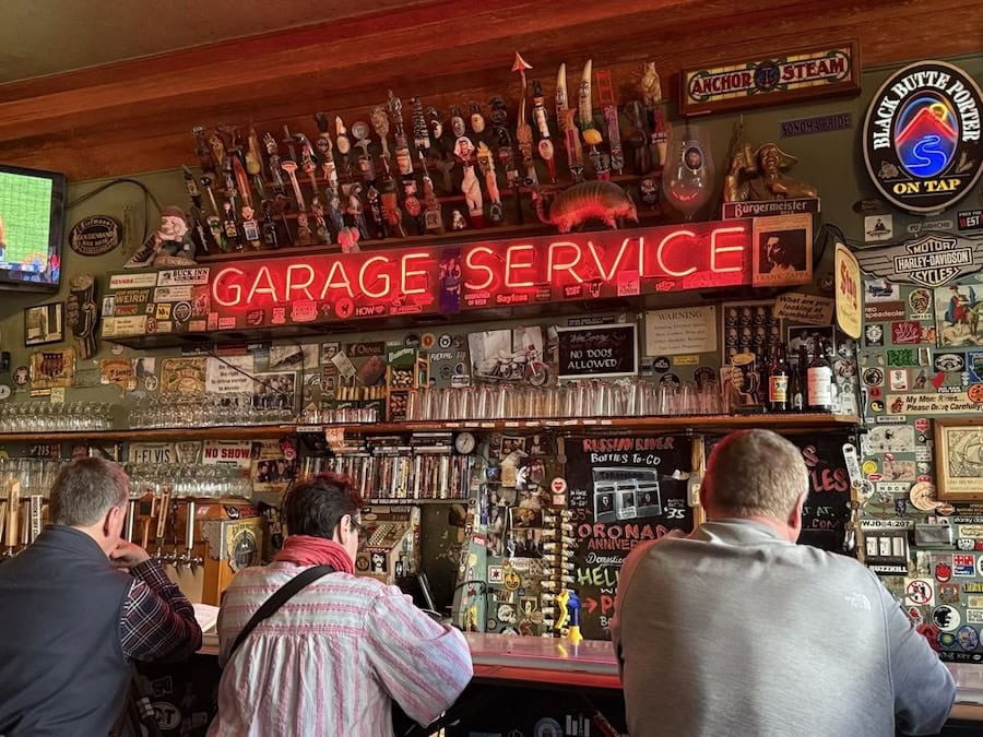 GARAGE SERVICE bar glass neong signs