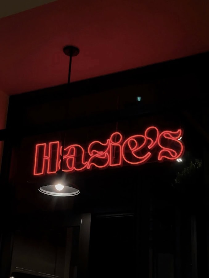 Hazie’s cafe and restaurant neon sigsn in San Francisco