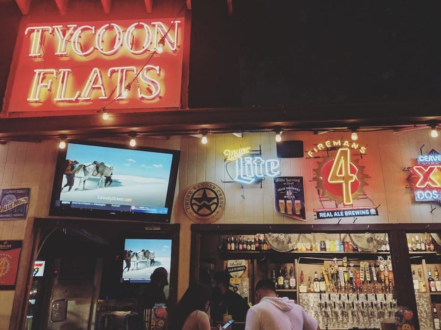 Tycoon Flats bar neon signs