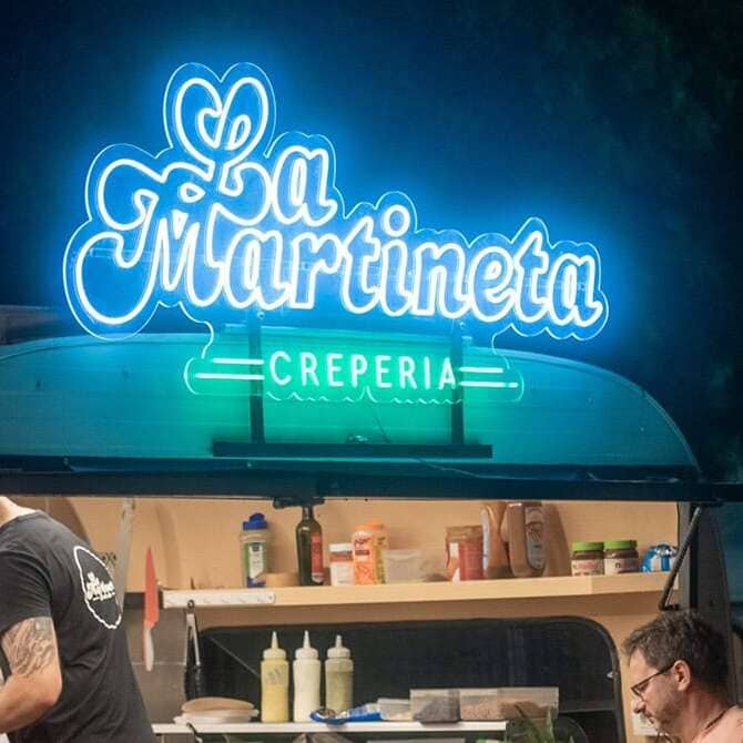crepe food truck neon sign, custom food truck neon sign